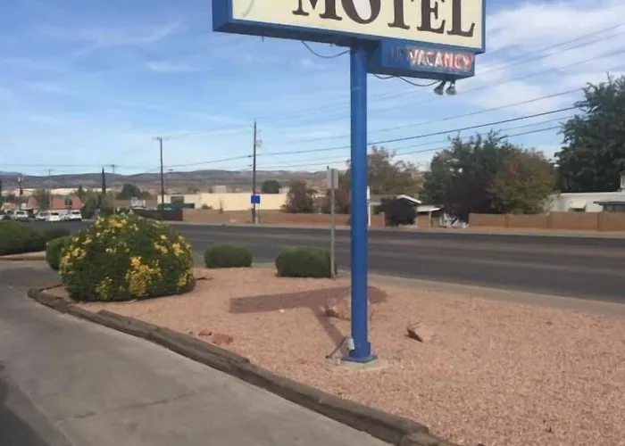 Little Daisy Motel