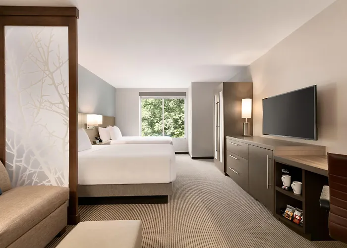 Hyatt Place Fort Lee/George Washington Bridge