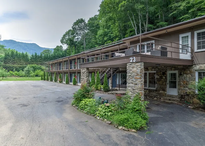 Heart Of The Valley Motel