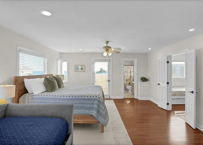 Sea Tranquility By Sea Scape Properties