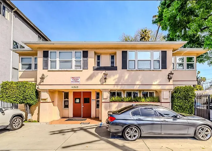 Van Nuys Homes For The Soul
