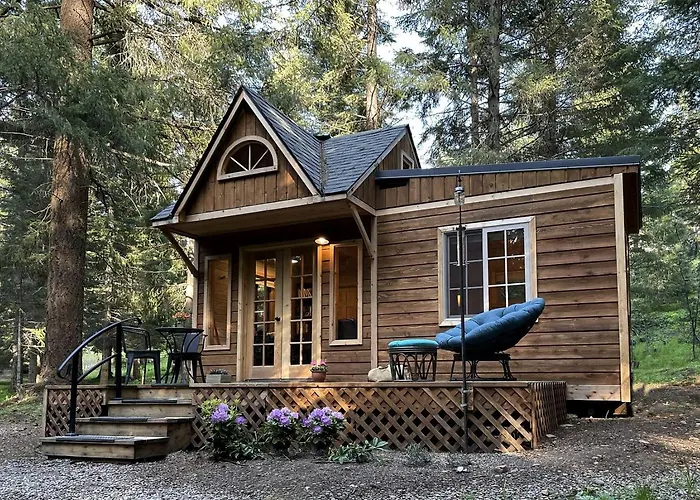 Owl Creek Cabin Mountain Getaway Near Ashland, Oregon