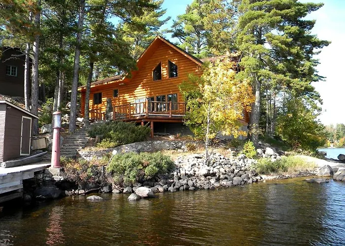Island Cabin Rental With Fireplace And Pool Table Near Voyageurs National Park, Minnesota