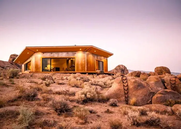 Amazing Lone Pine Cabin For Glamping In California