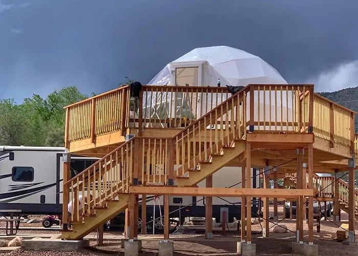 Modern Dome For An Unforgettable Getaway With Incredible Views In Colorado