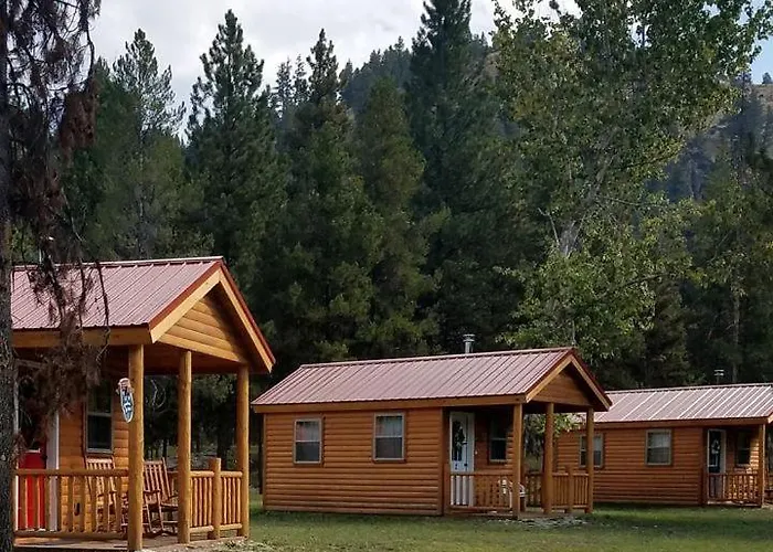Creekside Cabin Rental In Mountains Near Bitterroot Valley, Montana