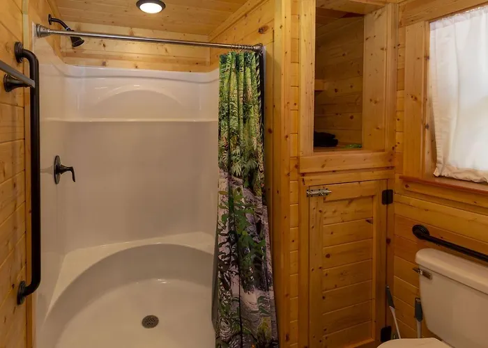 Group 06) Cabin #6