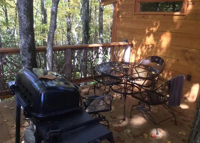 Blue Bear Cabin