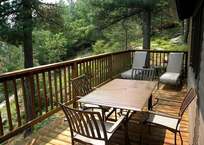 Waterfront Cabin Rental With Deck And Incredible Views On Crane Lake, Minnesota