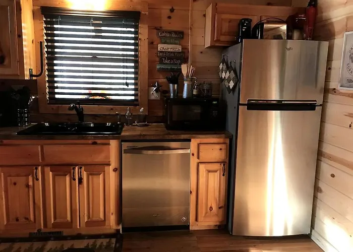 Private Cabin With Wi-Fi Nestled In The Mountains Of Hiawassee, Georgia