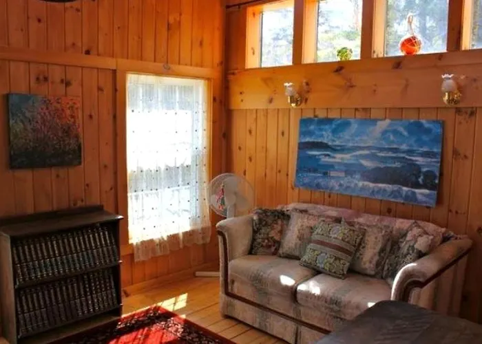 Waterfront Cottage Rental On Union River Bay Near Bar Harbor, Maine