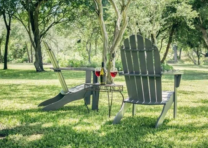 Sweet Cabin Rental For Family-Friendly Getaway Near New Braunfels, Texas