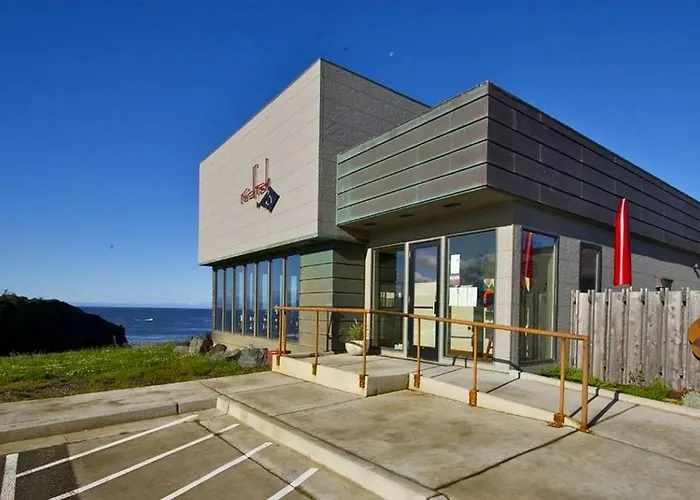 Stunning Cabin Rental With Incredible Ocean Views Along The Oregon Coast