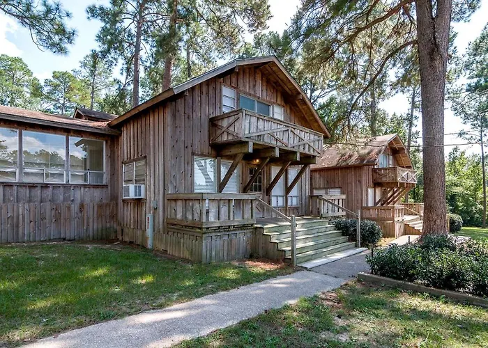 Incredible Nacogdoches Cabin Rentals Ideal For Large Group Getaways In Texas