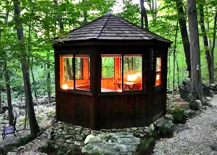 Fabulous Tiny House Surrounded By Forest In Norwich, Connecticut