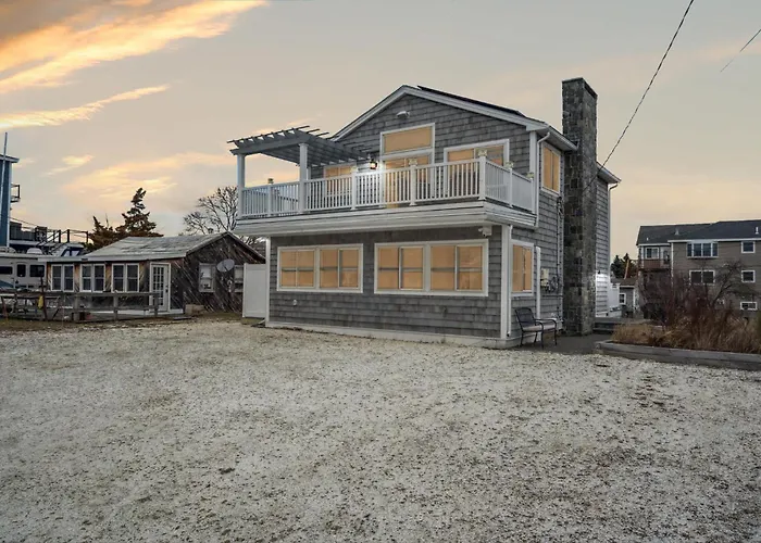 Basin Breeze Cottage Ac Decks Water Views