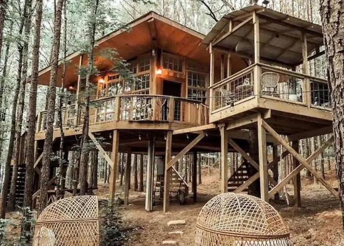 Secluded Treehouse Rental Ideal For Glamping In Alabama
