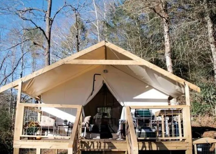 Heated North Carolina Glamping Rental Surrounded By Pisgah National Forest