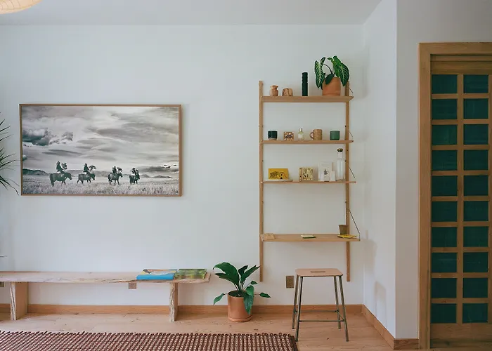 Guesthouse By Good Neighbor