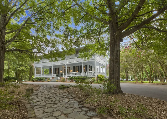 Liberty Hall Bed And Breakfast