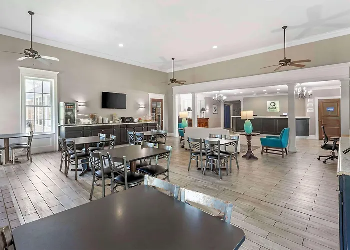 Quality Inn & Suites Santee I-95