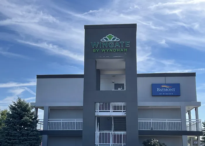 Baymont By Wyndham Dayton North