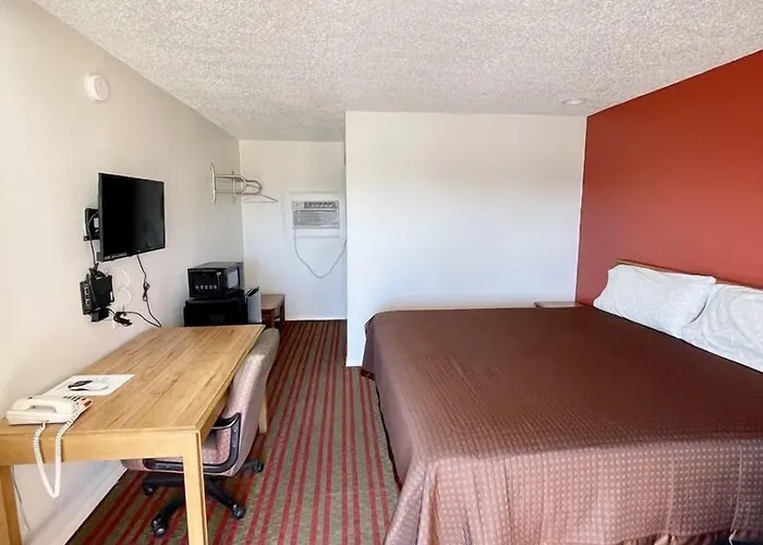 Red River Inn