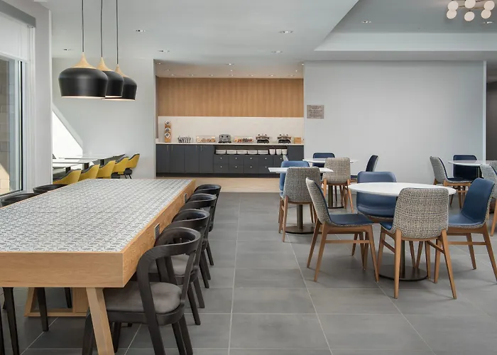 Towneplace Suites By Marriott Cincinnati Mason