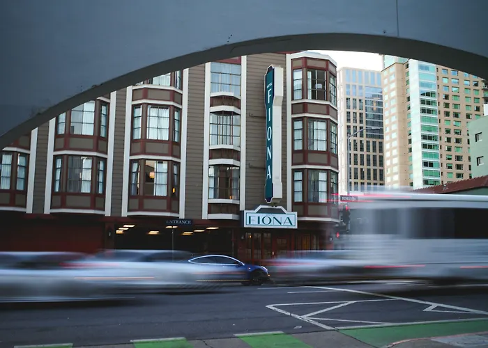 Hotel Fiona