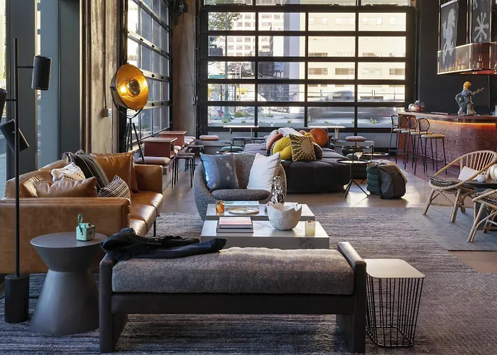 Moxy Oakland Uptown