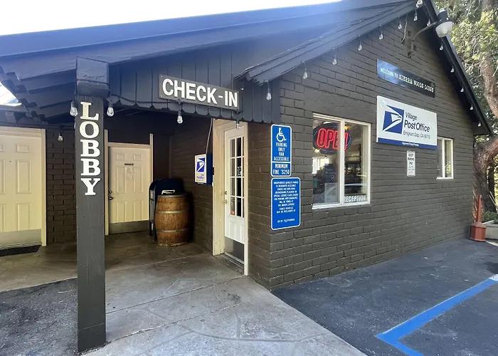 Sierra Woods Lodge