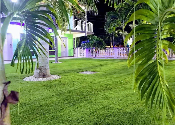 Tropical Inn & Suites, Downtown Clearwater