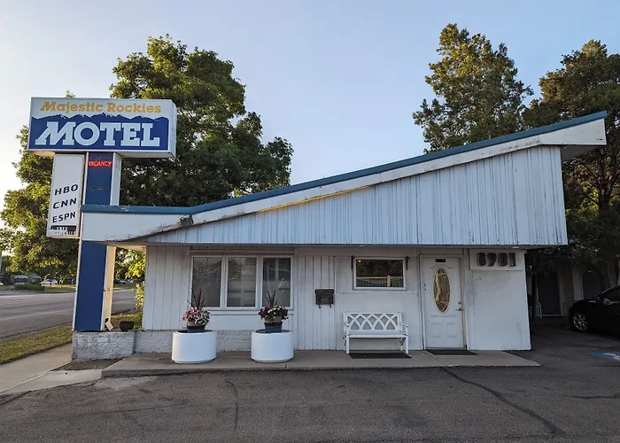 Majestic Rockies Motel