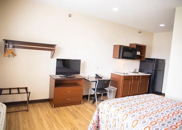 White House Suites