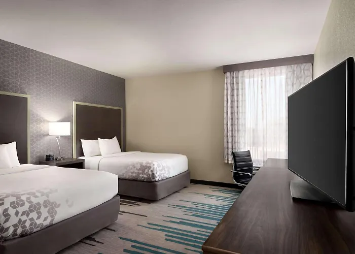 La Quinta By Wyndham Clovis Ca