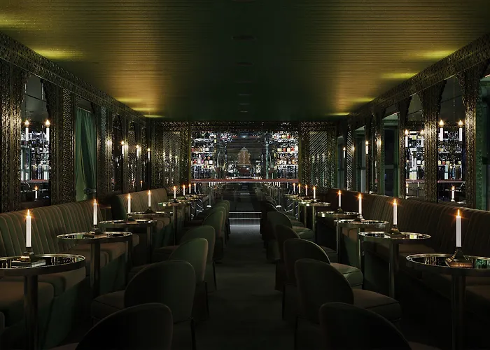 Shenandoah Mansions, An Ash Hotel