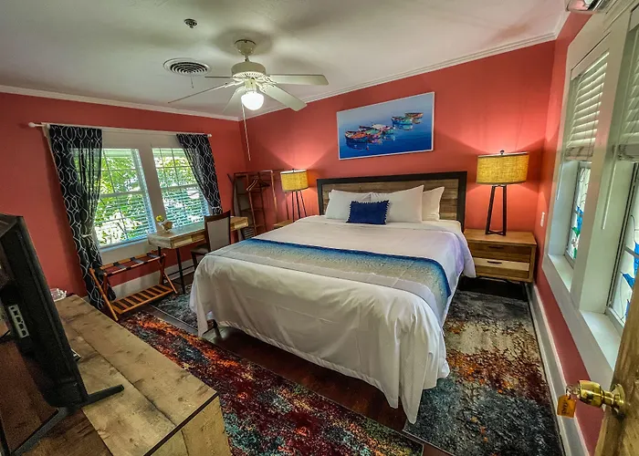 Vinoy House