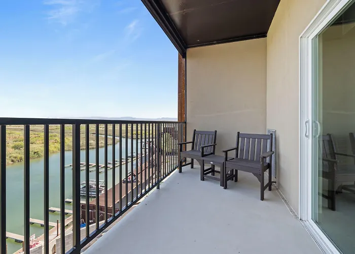 Topock66 Hotel