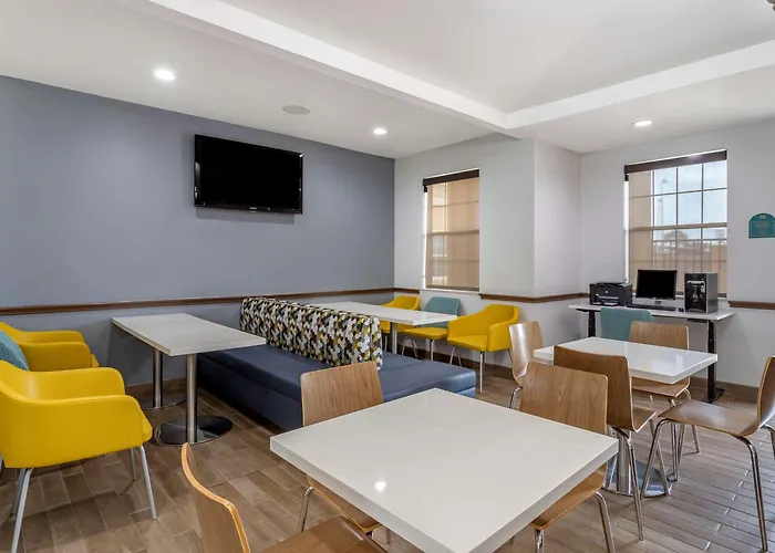 Mainstay Suites Port Arthur - Beaumont South
