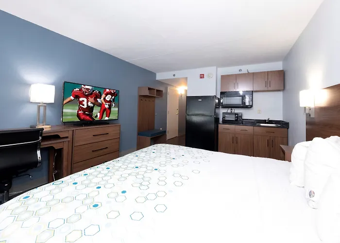 Hometowne Studios By Red Roof Richmond - Airport Sandston