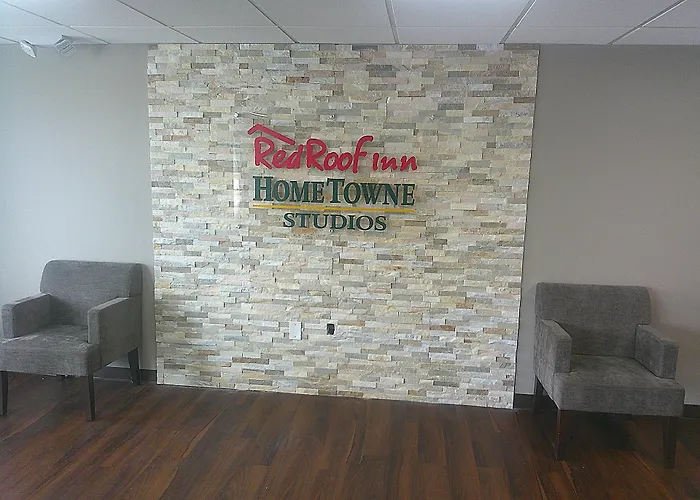 Hometowne Studios By Red Roof Richmond - Airport Sandston