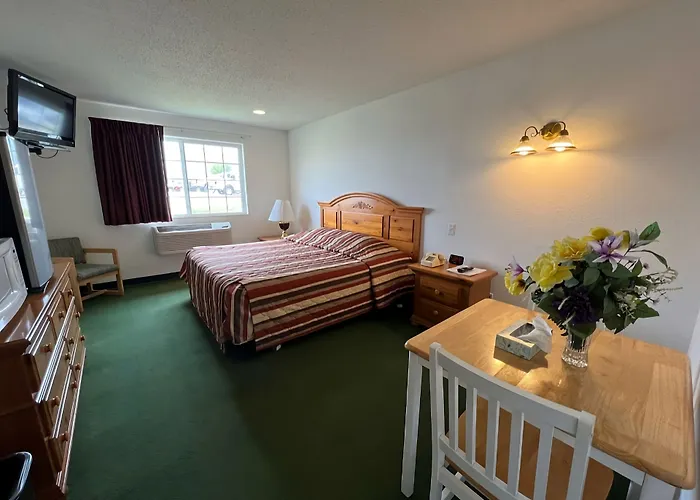 Red Bud Country Inn