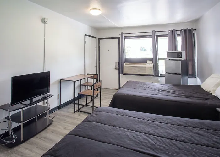 Glenstone Place Extended Stay Motel