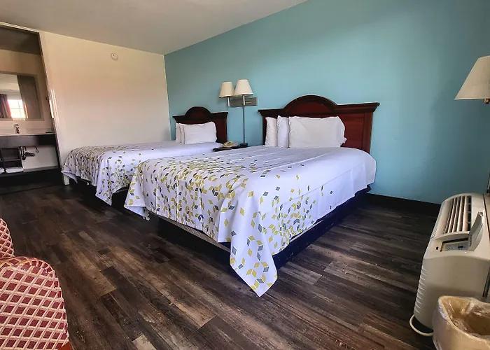 Greeneville Inn And Suites