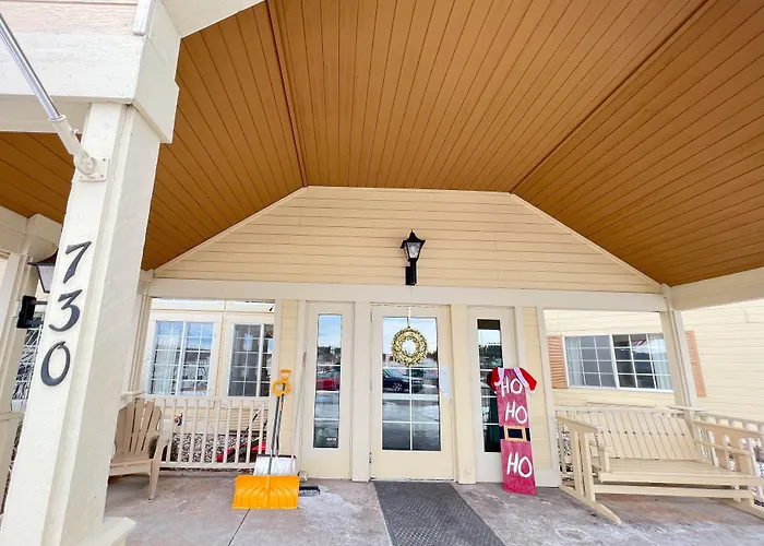 Woodland Country Lodge