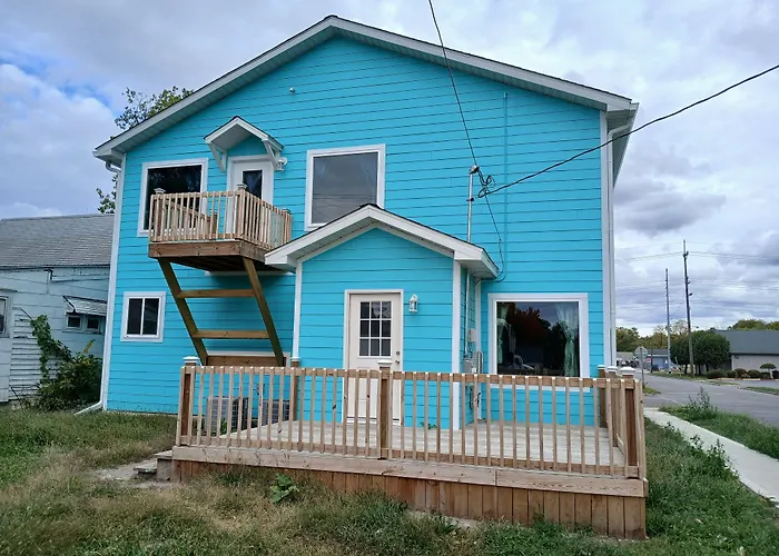 Branson House Bed & Breakfast