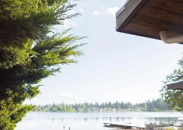 Waterfront Oasis, Private Dock And Lake Views