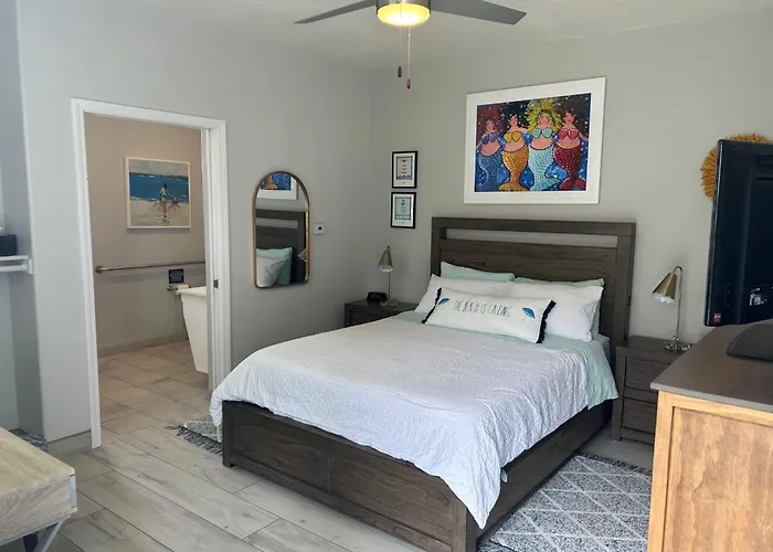 Sandy Toes Studio