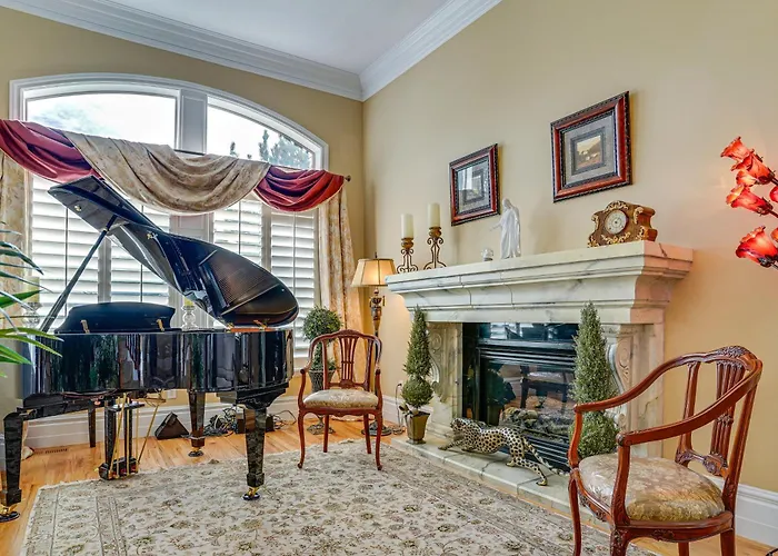 Upscale Group Getaway In Orem W/ Private Hot Tub