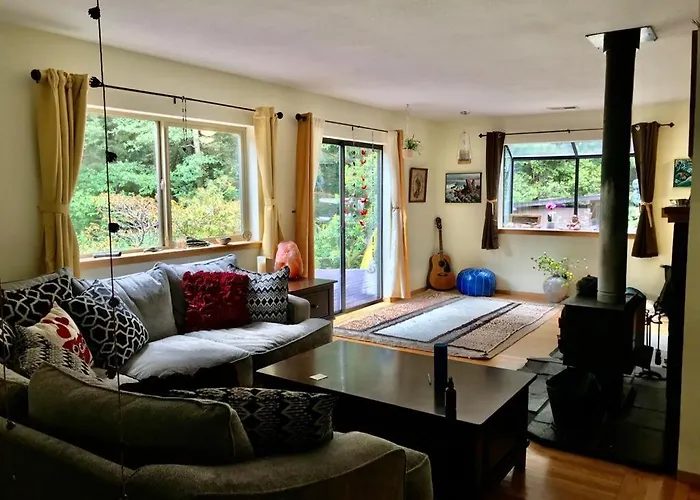 Trinidad Artist And Healing Retreat With Hot Tub